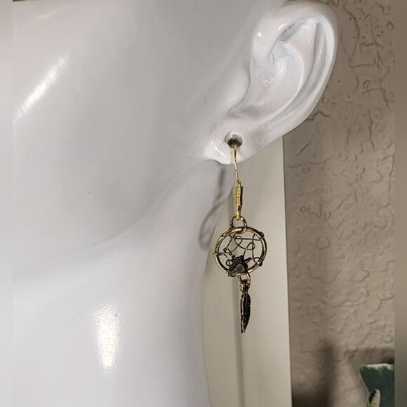 Handmade Western Boho Dreamcatcher Earrings - Picture 3 of 6